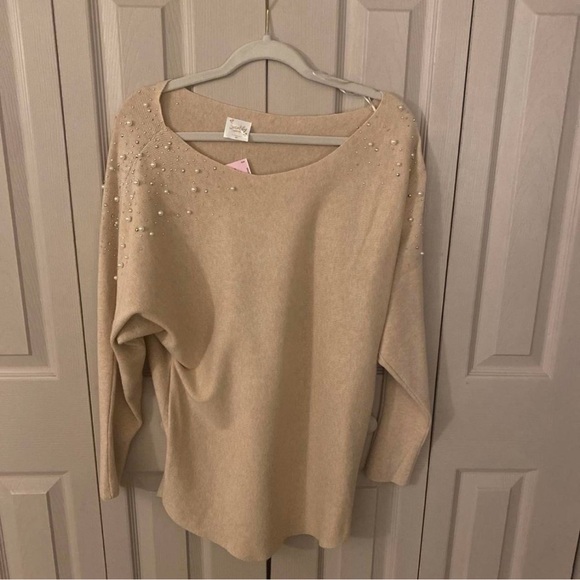 Sweater Top - Picture 1 of 4